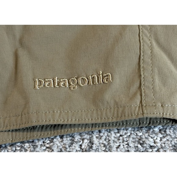 Patagonia Mens Wavefarer Stretch Shorts Beige 10" Inseam Size 35* Nylon EUC - Picture 4 of 7